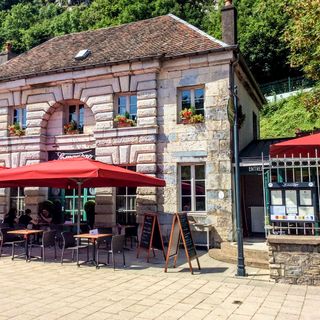 Le Manège - 1