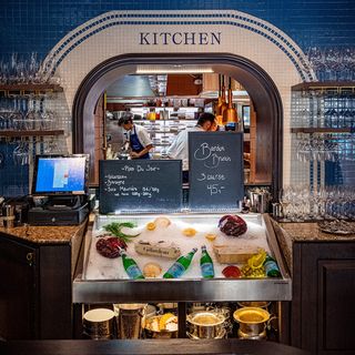 Bistro Bardot - 5