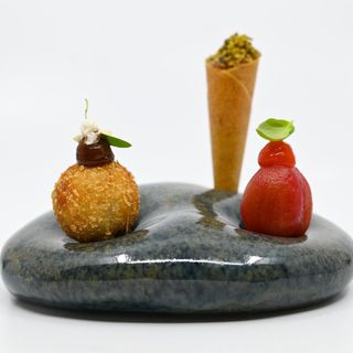 Restaurant 273 - 4