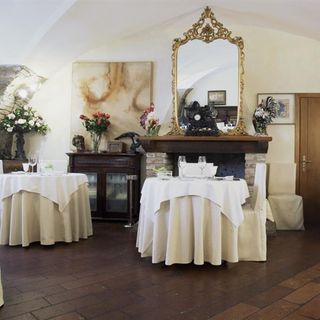 La Corte - 3