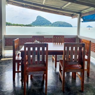 Pa Ting (Don Sak) - 8