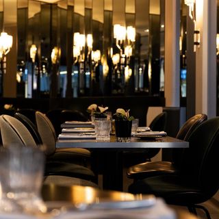 Brasserie Les Deux - 2