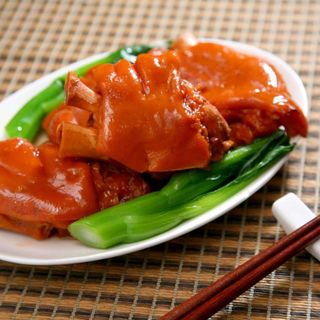 Ho Hung Kee - 3