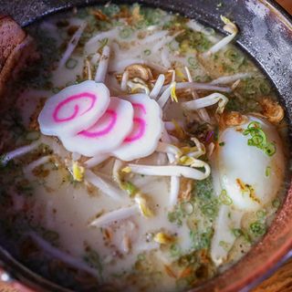 Glo Noodle House - 6