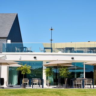 Le Roannay - 3