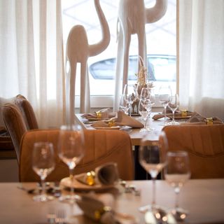 Yu*lia Mezze Bar - 5