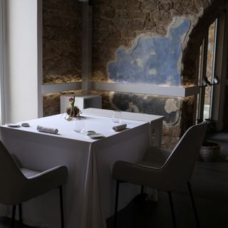 Maeba Restaurant - 11