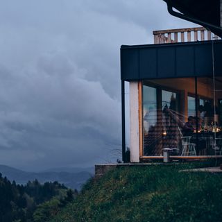 Grič - 4