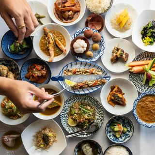 Anajak Thai - 0