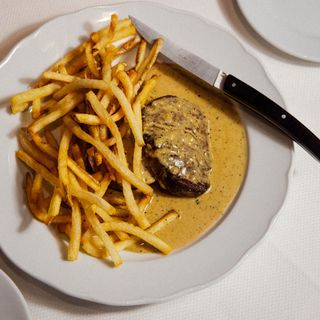 Chez Fifi - 5