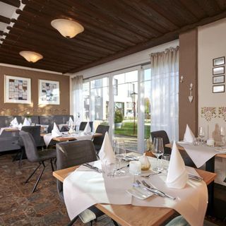 Kucher's Weinwirtschaft - 3