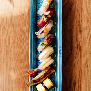 Sushi Hil - 2