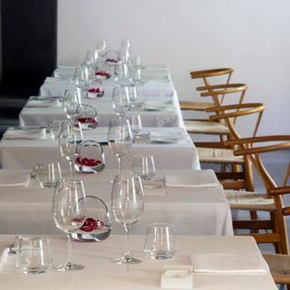 365 Restaurant - 2