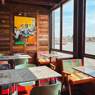 Supanniga Eating Room (Phra Nakhon) - 7