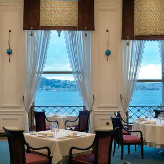 Tuğra Restaurant - 4