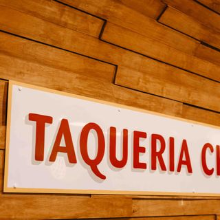 Taqueria Chingón - 3