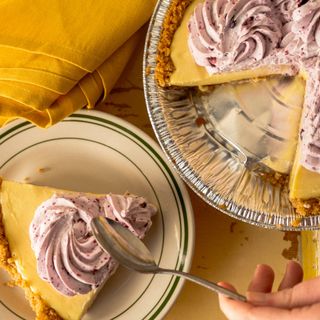 Elsie's Plate & Pie - 2