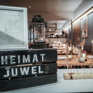 Heimatjuwel - 2