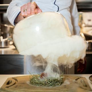 La Table d'Hôtes - Le Quatrième Mur - 2