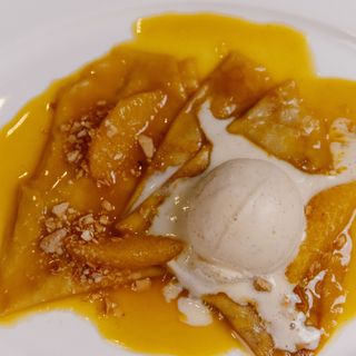 SMØR Bistro - 4