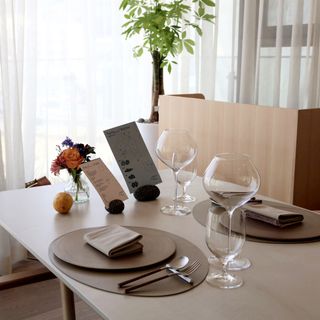 Table for Four - 6