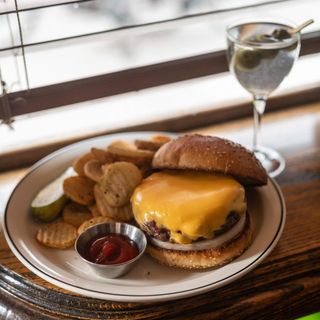 Red Hook Tavern - 7