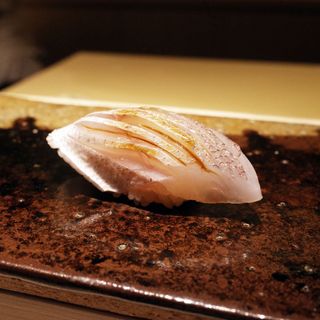Sushi Miura - 4