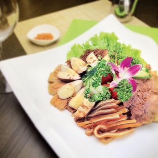 Tien Hsia San Chueh - 1