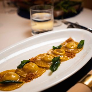 Stella's Cucina - 8