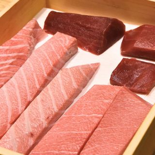 Sushi Ryujin - 1