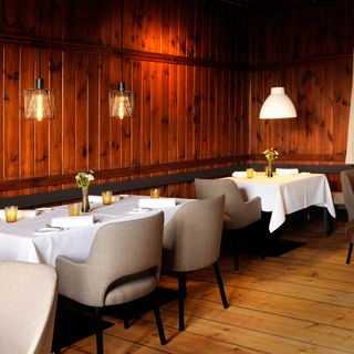 Schlosskeller Gourmetstube - 2