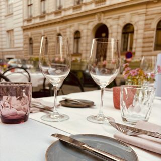 Léontine - 5