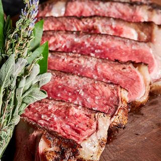 Niku Steakhouse - 3