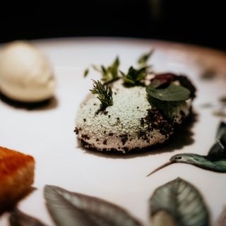 Schwitzer's Gourmet-Restaurant - 2