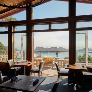 Harbor House Inn - 4