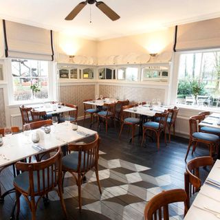 Bistro - 0