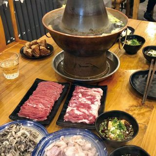 Bao Du Jin Sheng Long (Dongcheng) - 1