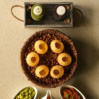 Kitchen Rumors - 11