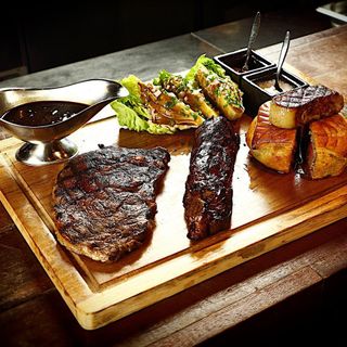 Bar-Roque Grill - 9