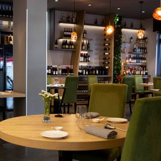 Cosmo Restaurant - 7