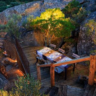 La Table de la Grotte - 11