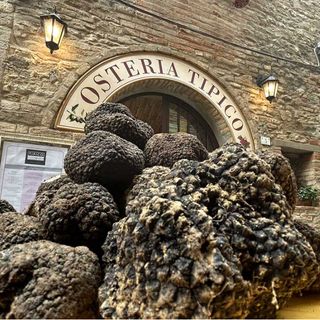 Tipico Osteria dei Sensi - 1