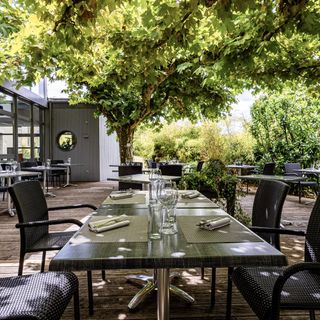 La Table de Marc Tupin - Hostellerie Saint-Germain - 13