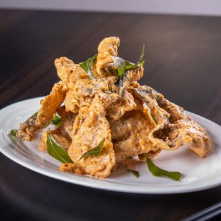 Wah Lok - 12