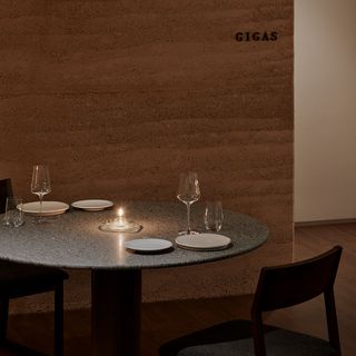 Gigas - 3