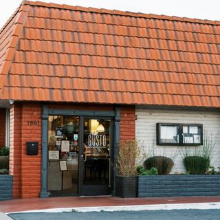 Gusto Handcrafted Pasta & Pizza - 6