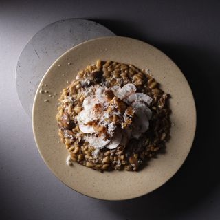 Georgie Bistro - 5