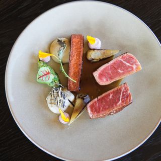 Tantalus Estate Restaurant - 5
