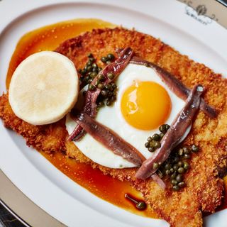 The Wolseley - 18