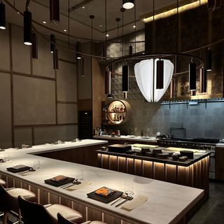 Meju - Queens - 2